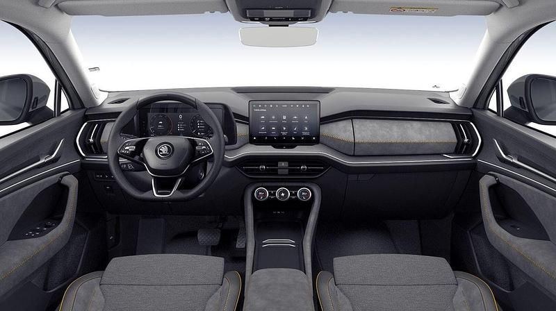 Nuevo Skoda Kodiaq Selection 204 CV (150 kW) 2026 Gris SUV