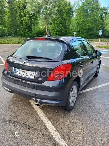 Usado Peugeot 207 95 CV (69 kW) 2008 Negro Berlina