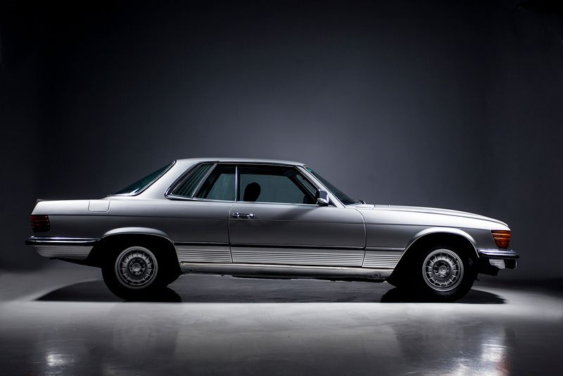 Usado Mercedes 500 231 CV (169 kW) 1981 Gris