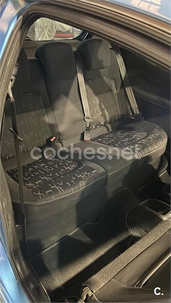Usado Peugeot 206 90 CV (66 kW) 2002 Azul Berlina