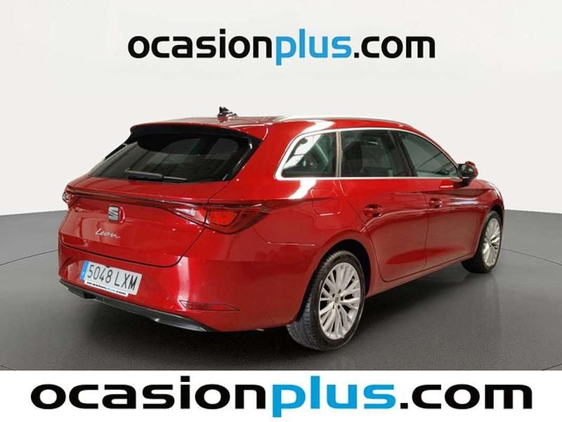 Usado Seat Leon ST XCELLENCE 150 CV (110 kW) 2022 Rojo Familiar