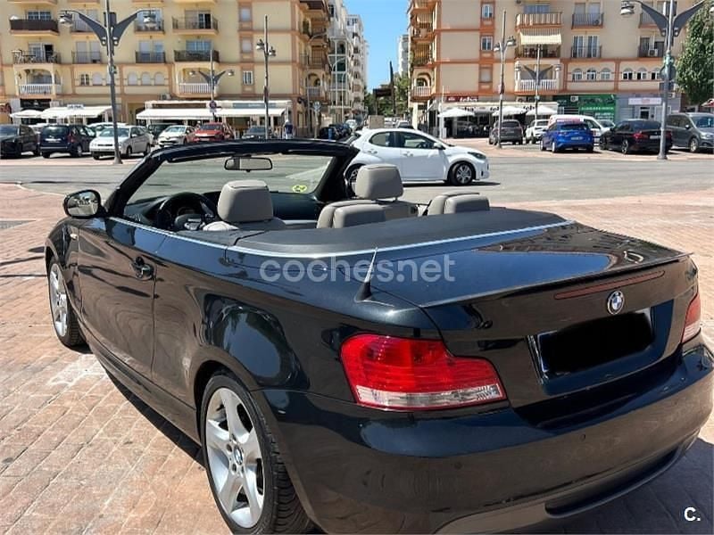 Negro Usado 2010 BMW 118 Cabriolet Descapotable | 9100 € (Precio justo) - Imagen 1/4