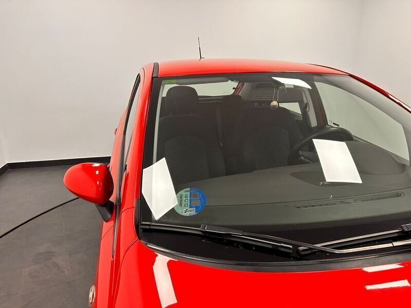 Usado Opel Corsa Selective 90 CV (66 kW) 2017 Rojo Berlina