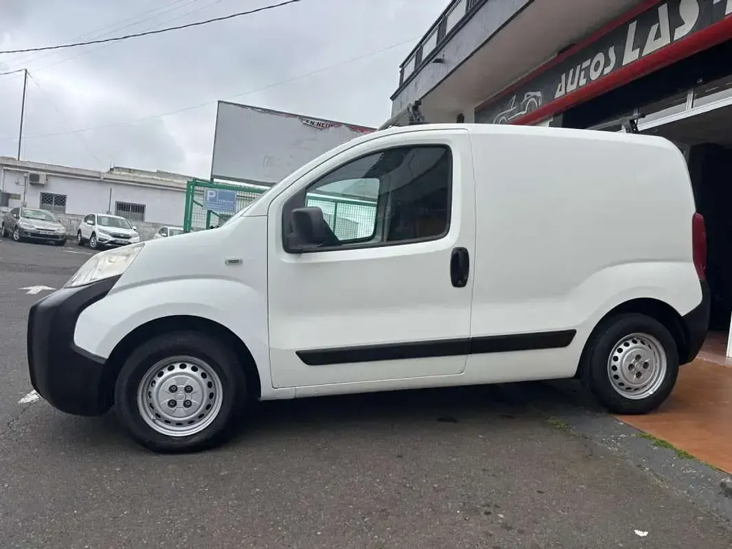 Usado Fiat Fiorino 75 CV (55 kW) 2016 Blanco Monovolumen