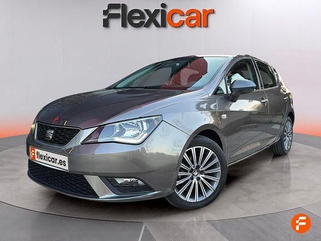 Usado Seat Ibiza Reference 90 CV (66 kW) 2017 Gris