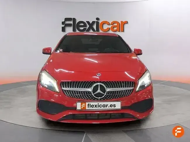 Usado Mercedes A200 136 CV (100 kW) 2018 Rojo