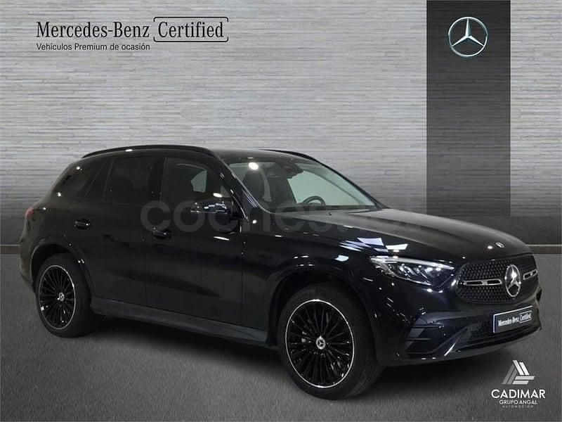 Usado Mercedes GLC300e AMG line 333 CV (244 kW) 2024 Negro obsidiana SUV