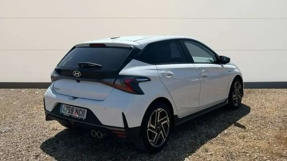 Usado Hyundai i20 N Line 80 CV (58 kW) 2025 Blanco Utilitario