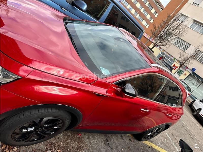 Usado DS Automobiles DS7 Crossback Grand Chic 225 CV (165 kW) 2019 Granate SUV