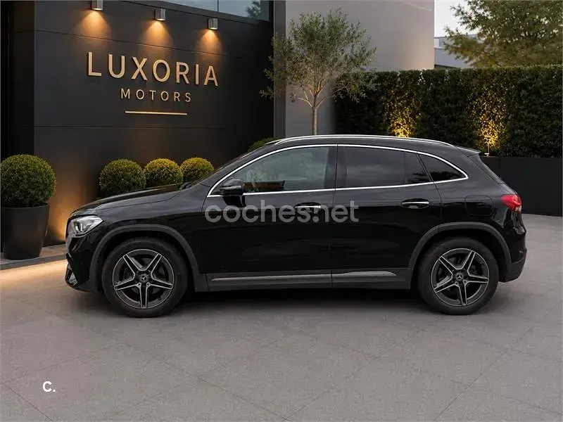 Usado Mercedes GLA250 218 CV (160 kW) 2022 Negro SUV