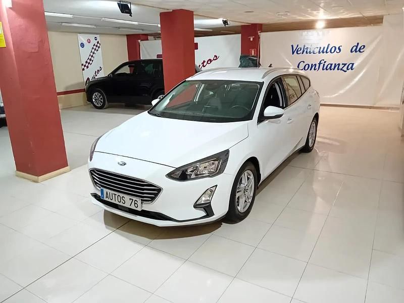 Käytetty Ford Focus Active 120 HP (88 kW) 2022 Valkoinen