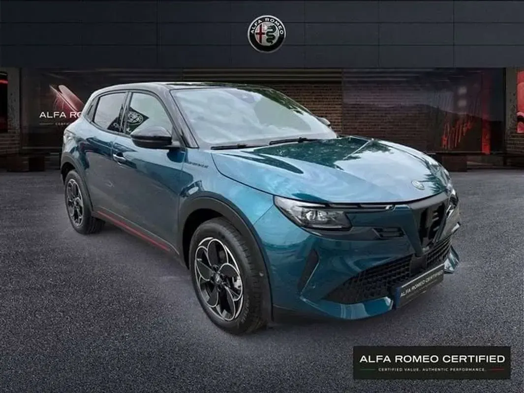 Nuevo Alfa Romeo Junior Edizione Speciale 116 kW (158 CV) 2025 Azul SUV