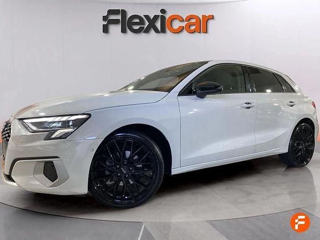 Usado Audi A3 Premium 110 CV (80 kW) 2021 Blanco Berlina