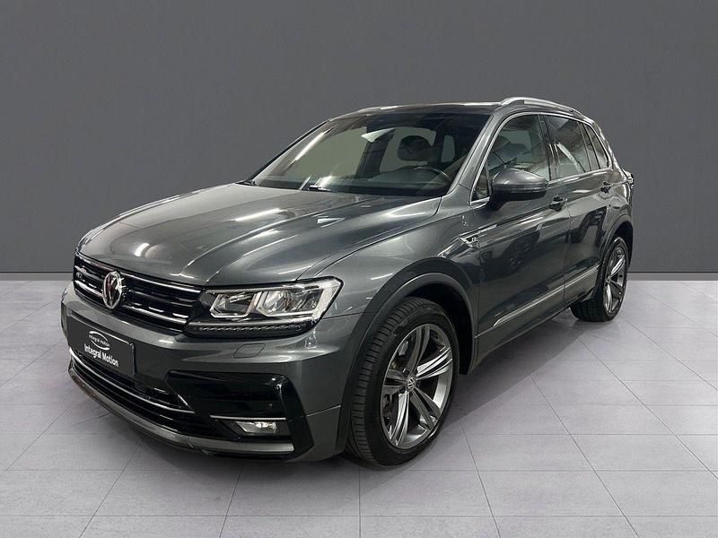 Gris Usado 2018 VW Tiguan Sportline SUV | 28.500 € (Precio justo) - Imagen 1/4
