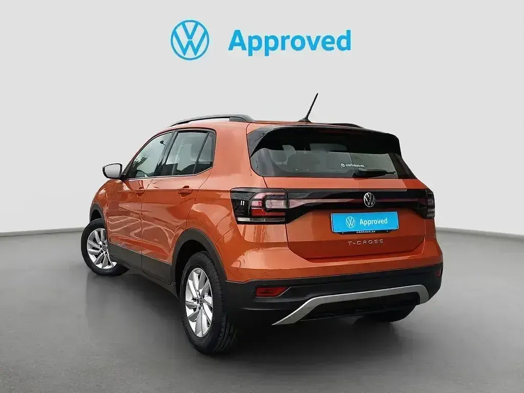 Usado VW T-Cross Advance 95 CV (69 kW) 2021 Naranja SUV