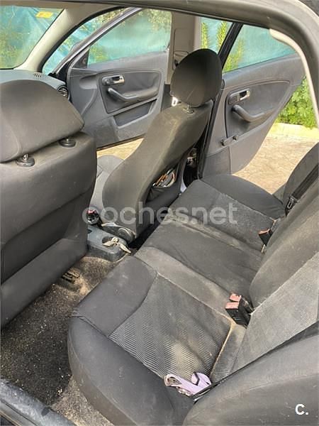 Usado Seat Ibiza Sport 100 HP (73 kW) 2005 Preto Citadino