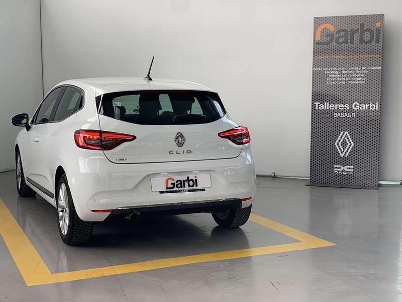 Usado Renault Clio V Zen 101 CV (74 kW) 2021 Blanco Utilitario