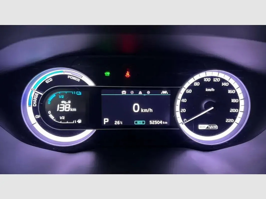 Usado Kia Niro 141 CV (103 kW) 2022 Blanco SUV