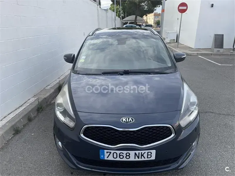 Usado Kia Carens 136 CV (100 kW) 2015 Azul Monovolumen