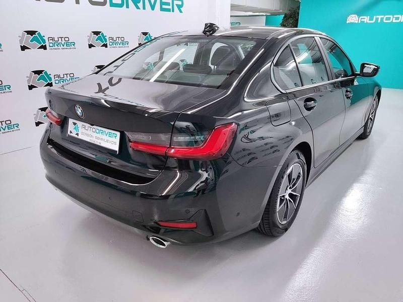 Usado BMW 320 Advantage 190 CV (139 kW) 2021 Negro Berlina