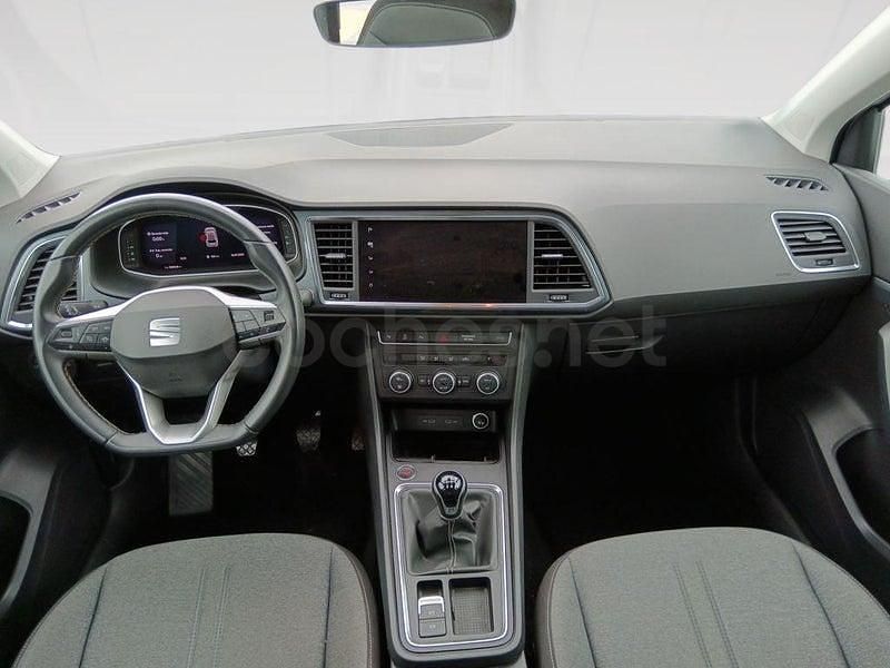 Usado Seat Ateca Style 150 CV (110 kW) 2025 Blanco SUV