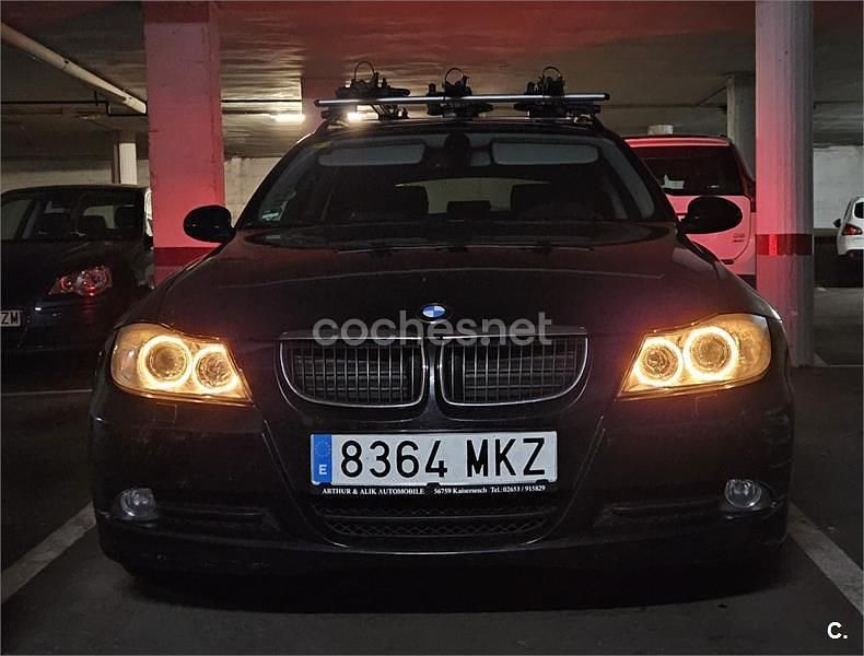 Usado BMW 320 150 CV (110 kW) 2008 Negro Familiar