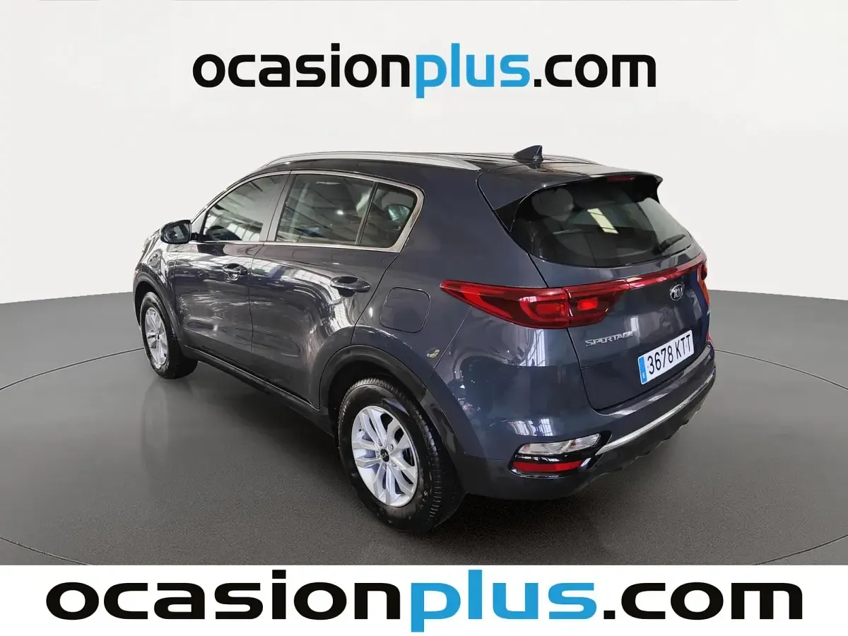 Usado Kia Sportage 132 CV (97 kW) 2019 Gris SUV