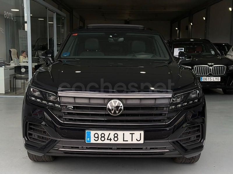 Usado VW Touareg R 462 CV (339 kW) 2021 Negro SUV
