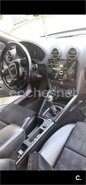 Azul Usado 2004 Audi A3 Ambition Berlina | 5500 € (Precio justo) - Imagen 1/4