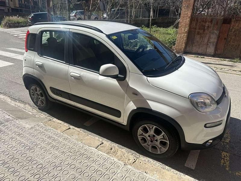 Usado Fiat Panda 4x4 86 CV (63 kW) 2014 Blanco Utilitario