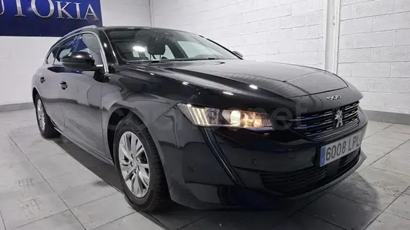 Usado Peugeot 508 SW Business-Line 130 CV (95 kW) 2021 Negro Familiar