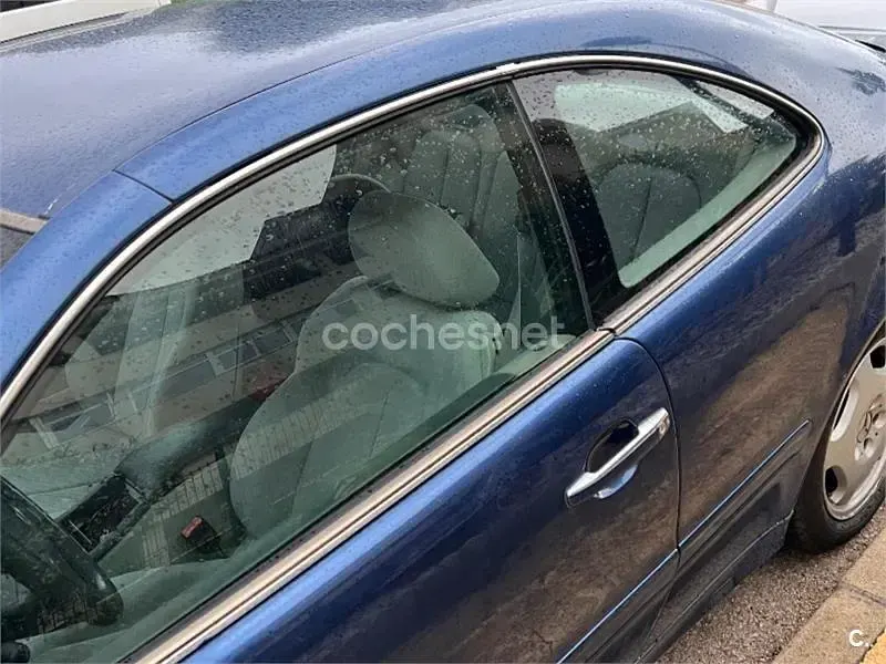 Usado Mercedes CLK200 Elegance 163 CV (119 kW) 2001 Azul Coupe