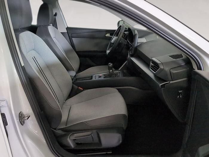 Usado Seat Leon Style 116 CV (85 kW) 2025 Blanco