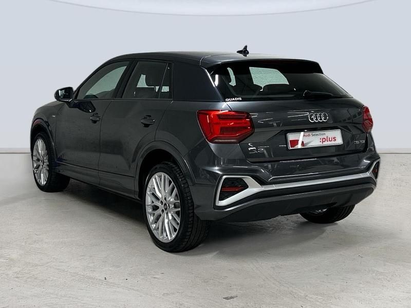 Usado Audi Q2 150 CV (110 kW) 2025 Gris SUV