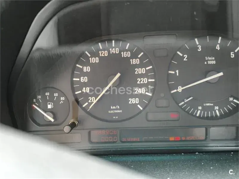 Usado BMW 525 192 CV (141 kW) 1993 Blanco Berlina