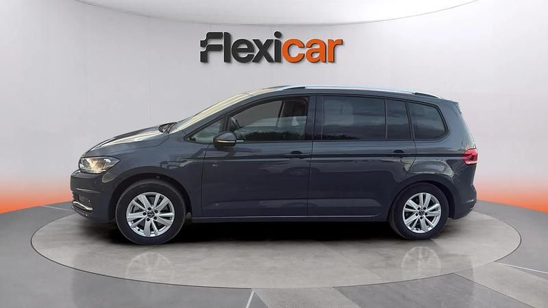 Usado VW Touran Advance 122 CV (89 kW) 2023 Azul Monovolumen