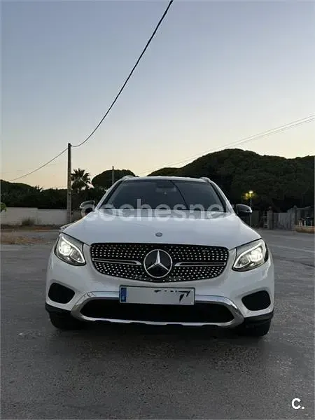 Usado Mercedes GLC220 AMG line 170 CV (125 kW) 2016 Blanco SUV