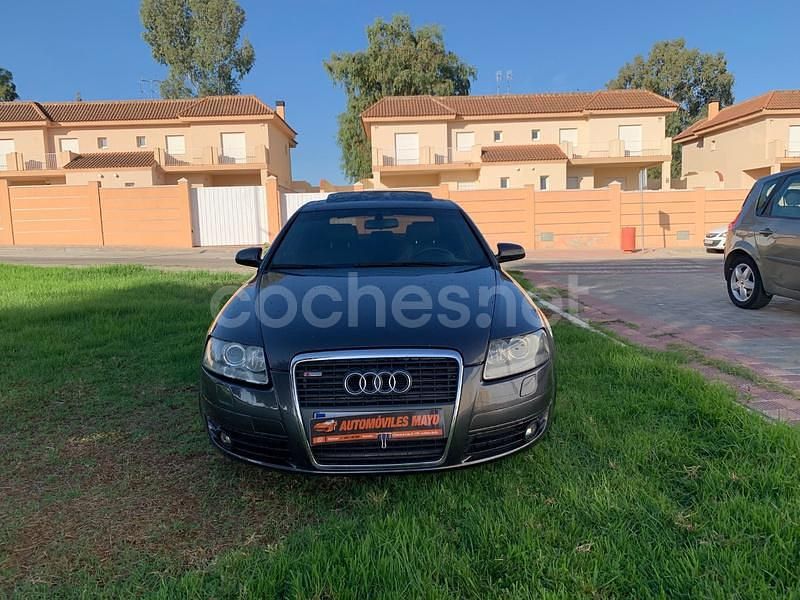 Usado Audi A6 140 CV (102 kW) 2006 Gris / plata Berlina