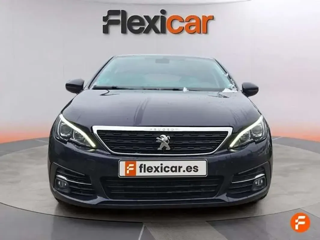 Usado Peugeot 308 Style 131 CV (96 kW) 2020 Azul Berlina