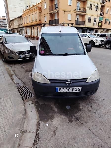 Usado Opel Combo 60 CV (44 kW) 2001 Blanco Recogida