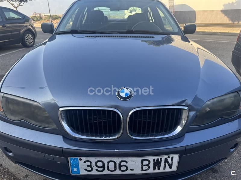 Usado BMW 320 136 HP (100 kW) 2002 Cinzento Sedan