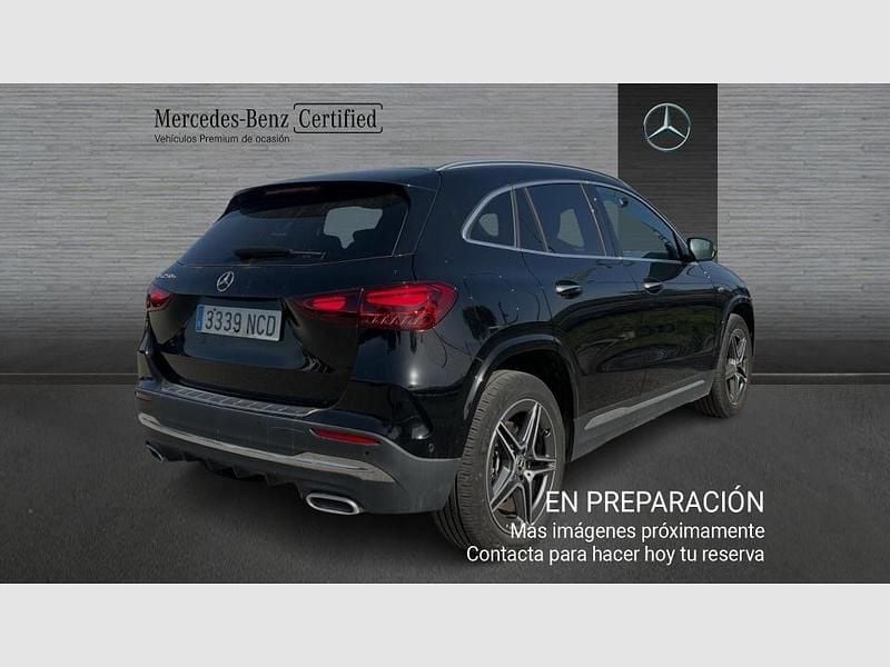 Usado Mercedes GLA250 AMG line 218 CV (160 kW) 2025 Otro SUV