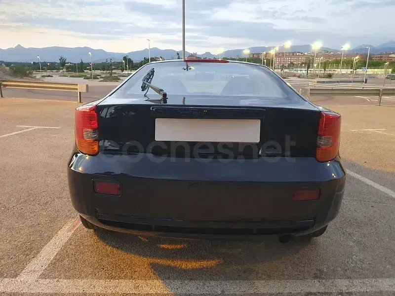 Usado Toyota Celica 143 CV (105 kW) 2000 Negro Coupe