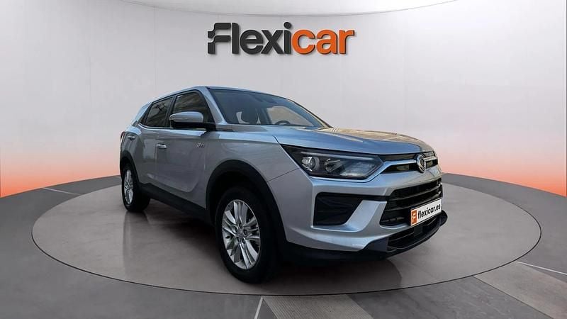 Usado Ssangyong (KGM) Korando Limited 165 CV (121 kW) 2020 Gris SUV