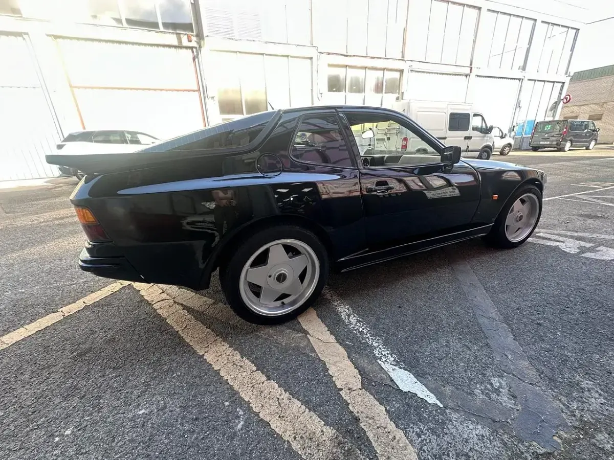 Usado Porsche 944 163 CV (119 kW) 1987 Negro Coupe