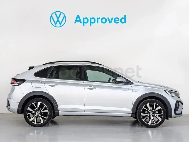 Usado VW Taigo R-line 116 CV (85 kW) 2025 Gris / plata SUV