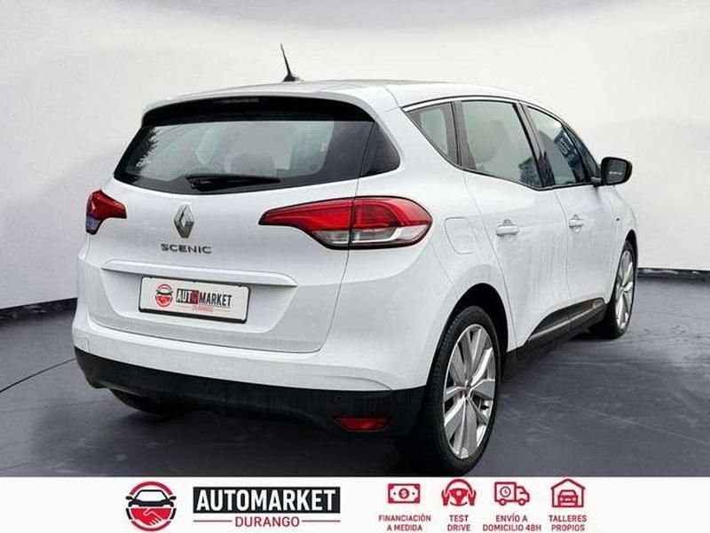 Usado Renault Scénic IV Zen 120 CV (88 kW) 2020 Blanco Monovolumen