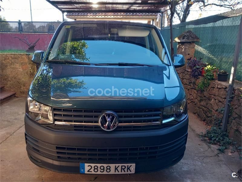 Verde Usado 2018 VW Caravelle Trendline Monovolumen | 28.500 € (Precio justo) - Imagen 1/4