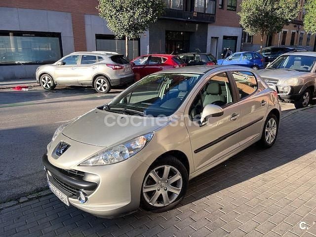 Usado Peugeot 207 Sport 120 CV (88 kW) 2008 Beige Berlina