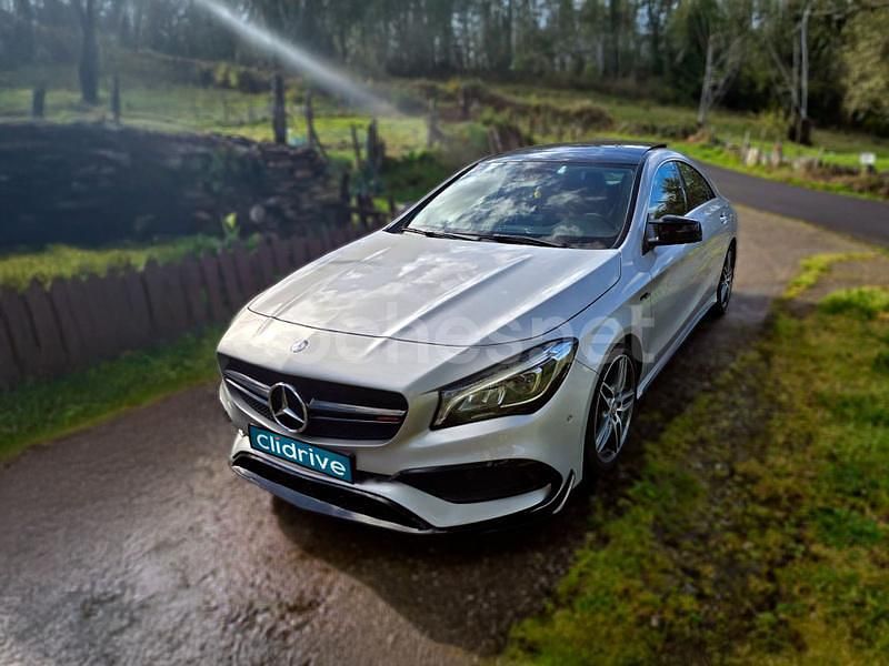 Usado Mercedes CLA220 177 CV (130 kW) 2017 Gris / plata Berlina